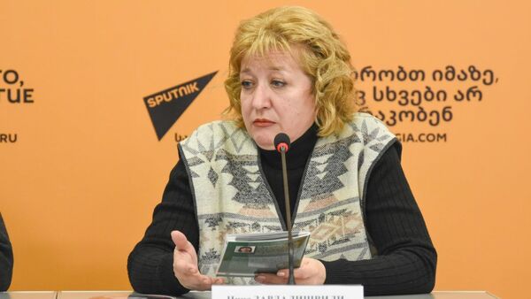 Чемпион Виктор Санеев стал героем новой книги из серии Русские в Грузии - видео - Sputnik Грузия