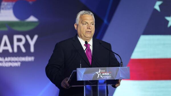 Премьер-министр Венгрии Виктор Орбан во время выступления на Конференции консервативного политического действия (CPAC) в Венгрии - Sputnik Грузия